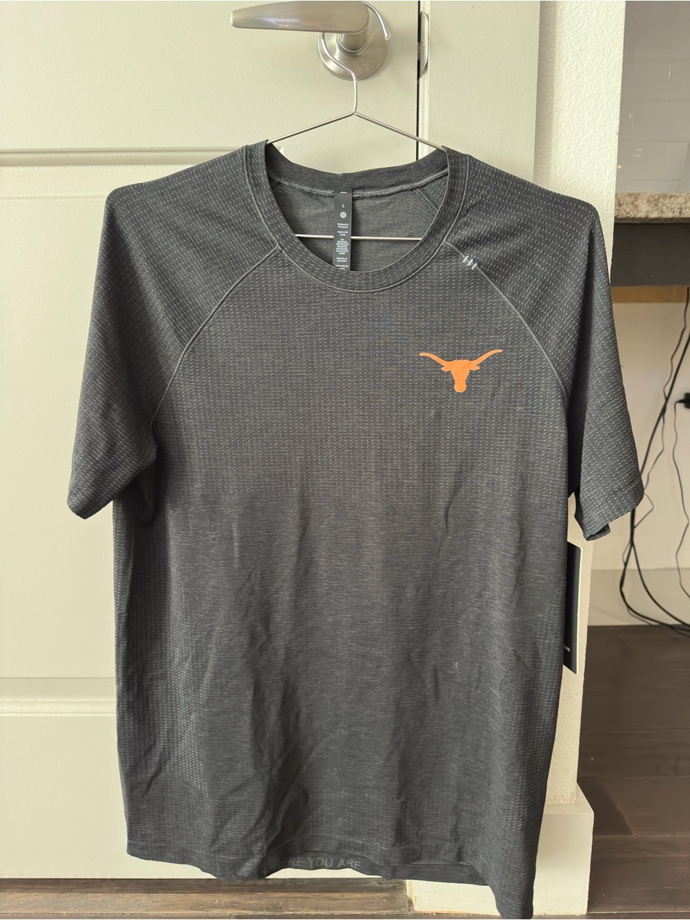 Men's Gray Performance Short-Sleeve Shirt with Orange Longhorn Logo